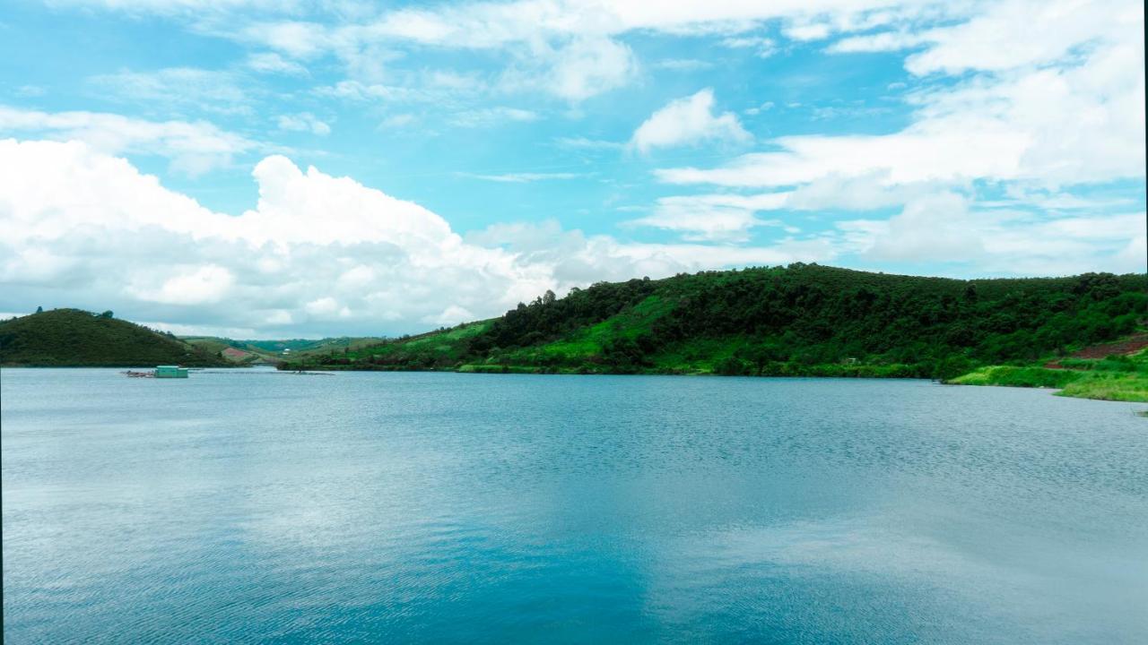 Nha Bao La - Ho Dak Long Thuong Hotel Bảo Lộc Eksteriør billede